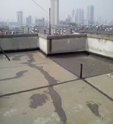 衡东漏水维修 楼顶漏水是什么原因，楼顶漏水维修方法是什么?